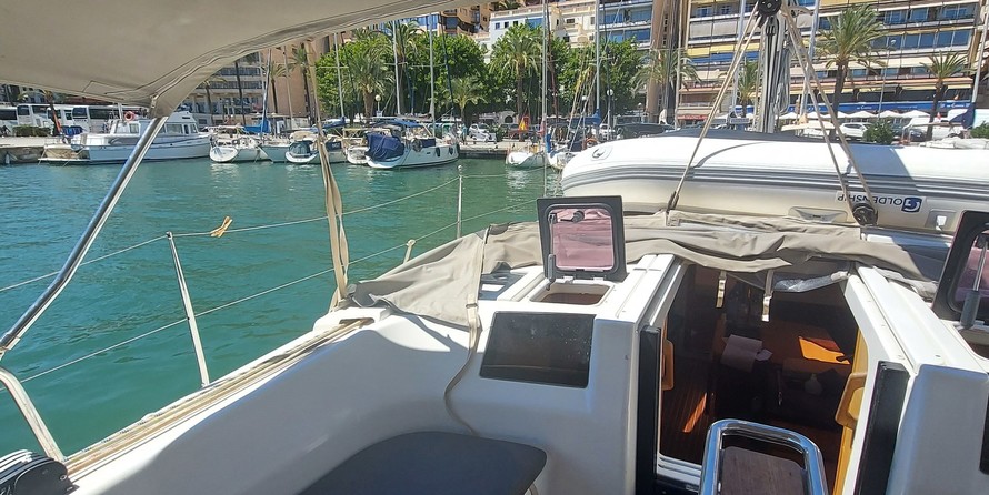 Hanse 385