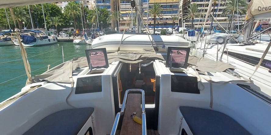 Hanse 385