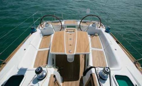 Beneteau Oceanis 40
