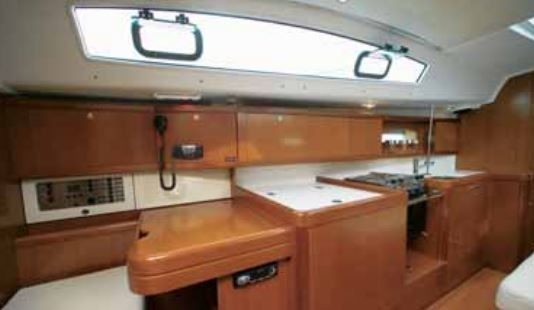 Beneteau Oceanis 40