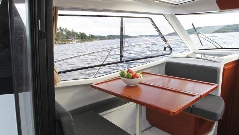 Jeanneau Merry Fisher 855