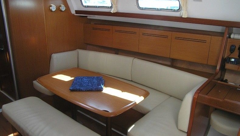 Beneteau Cyclades 43