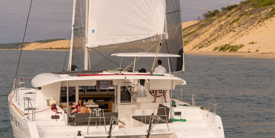 Lagoon 450 S