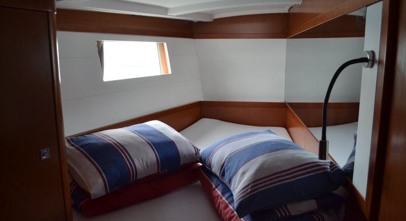 Beneteau Oceanis 48