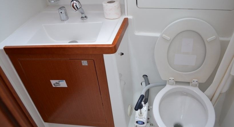 Beneteau Oceanis 48