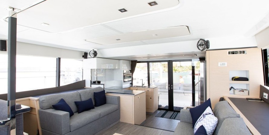 Fountaine Pajot MY 44