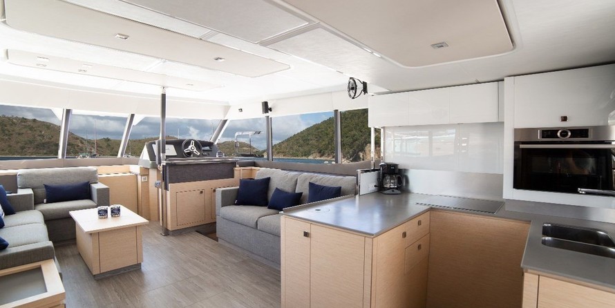 Fountaine Pajot MY 44
