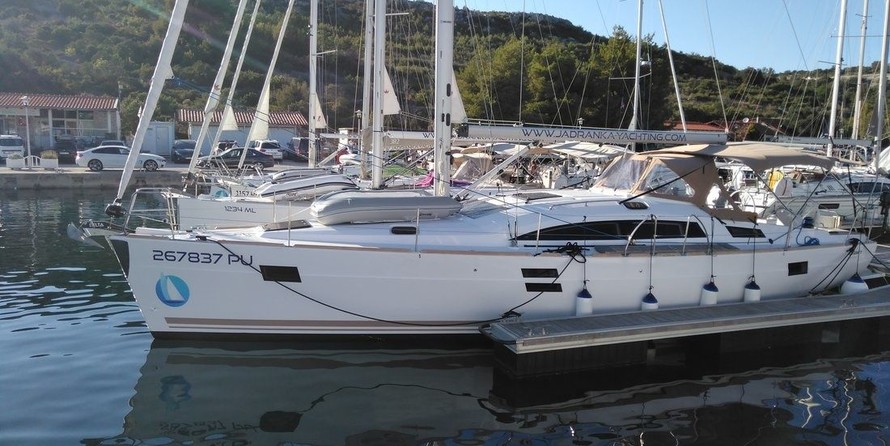 Elan 45