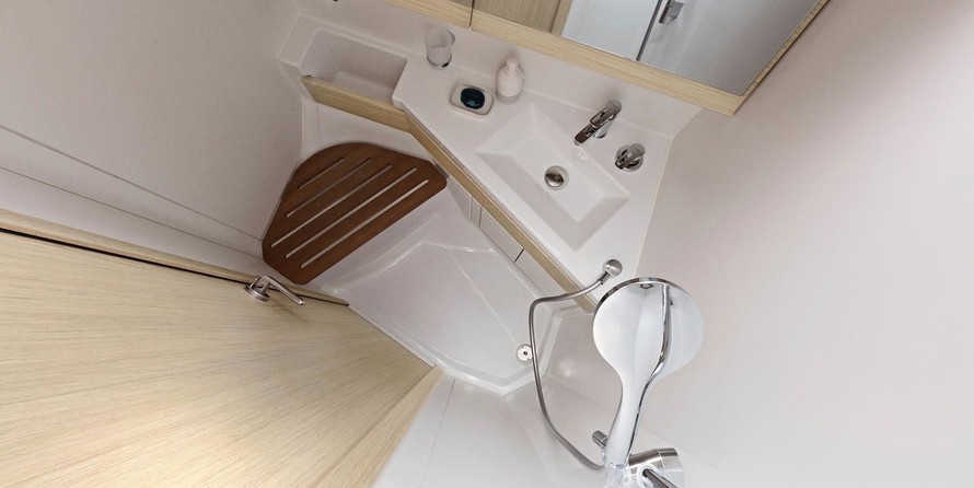 Beneteau Oceanis 46