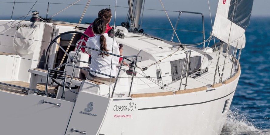 Beneteau Oceanis 38.1