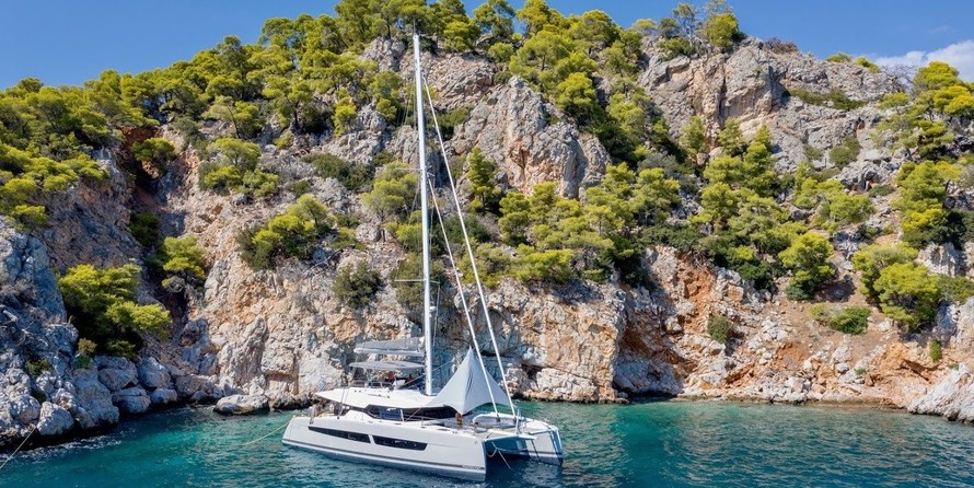 Fountaine Pajot Alegria 67