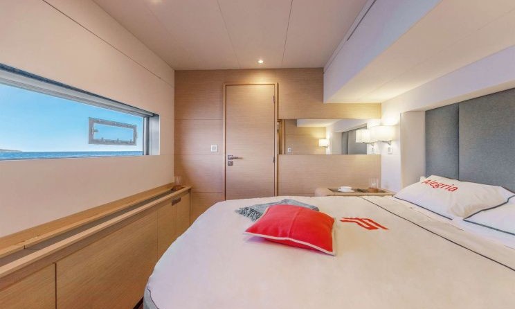Fountaine Pajot Alegria 67