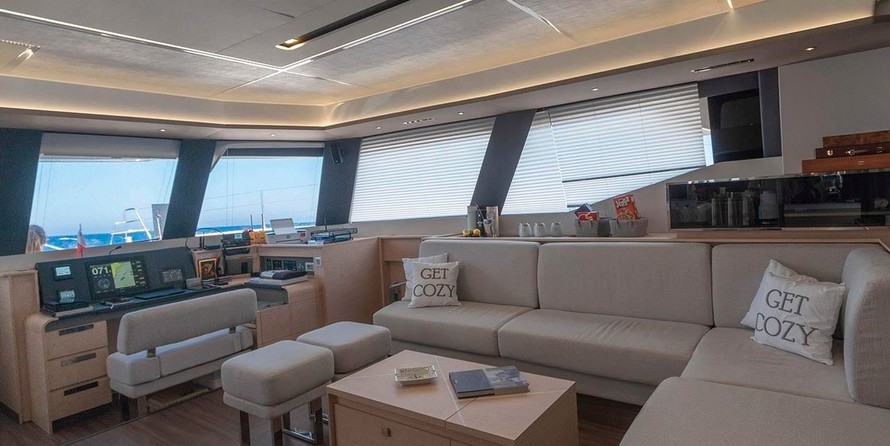 Fountaine Pajot Alegria 67