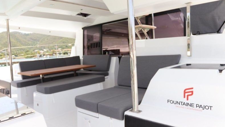 Fountaine Pajot Astréa 42