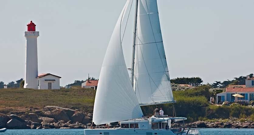 Lagoon 450 F