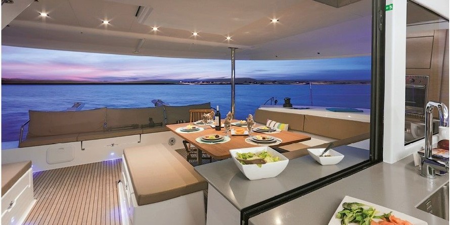 Fountaine Pajot Saba 50