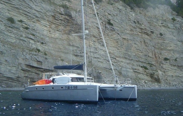 Fountaine pajot belize 43