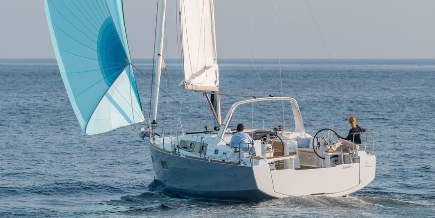 Beneteau Oceanis 38