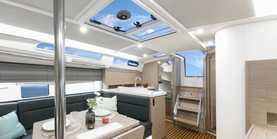 Hanse 388