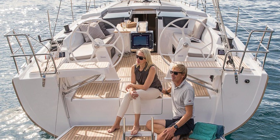Hanse 418