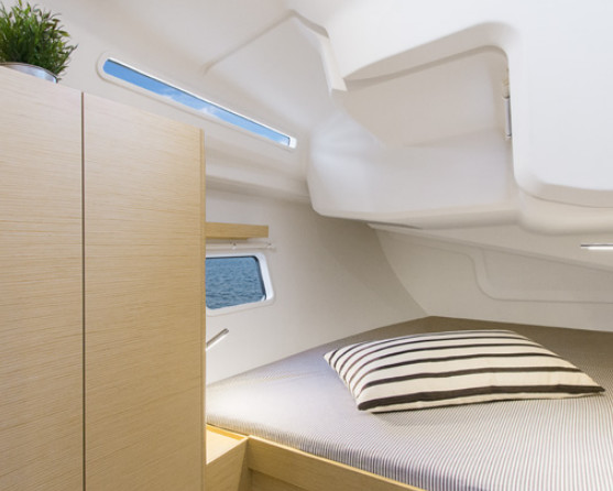 Hanse 418