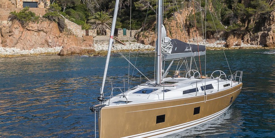 Hanse 418