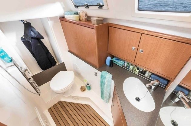 Bavaria CRUISER 34