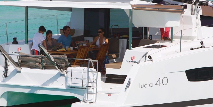 Fountaine Pajot Lucia 40