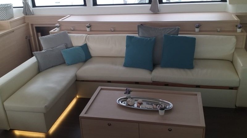 Lagoon 620