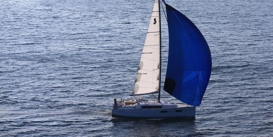 Beneteau Oceanis 35