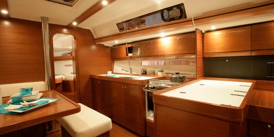 Dufour 405