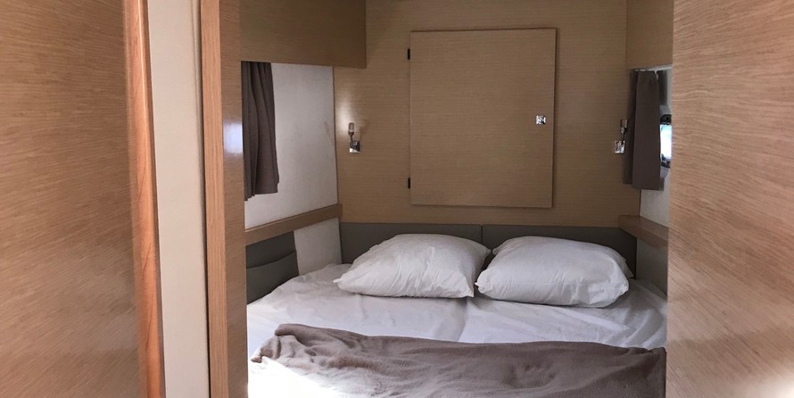 Fountaine Pajot Helia 44
