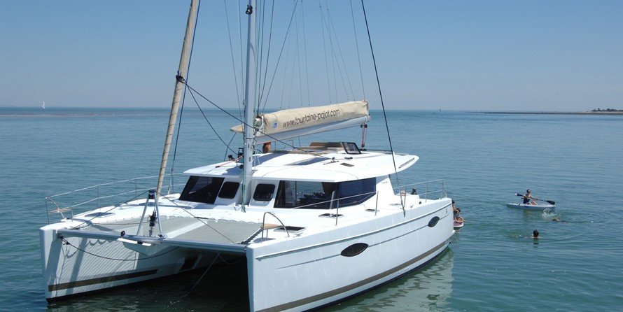 Fountaine Pajot Helia 44