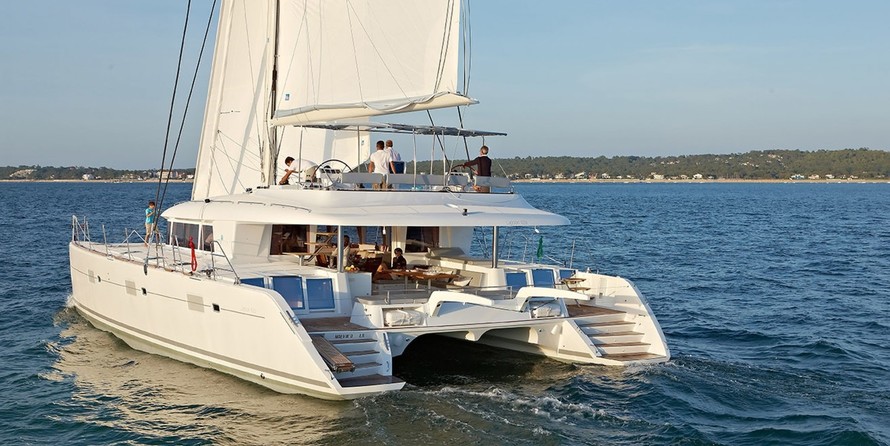 Lagoon 620