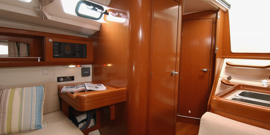 Beneteau Oceanis 34