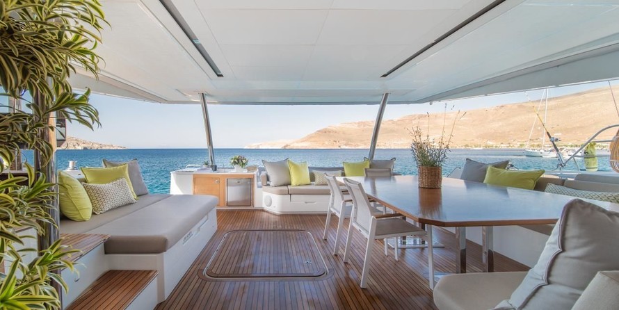 Fountaine Pajot Alegria 67