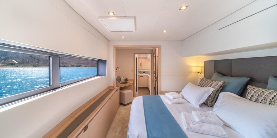 Fountaine Pajot Alegria 67