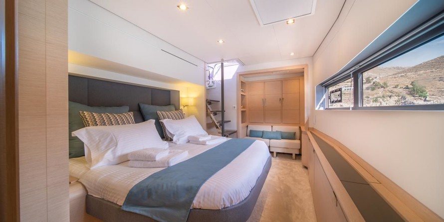 Fountaine Pajot Alegria 67