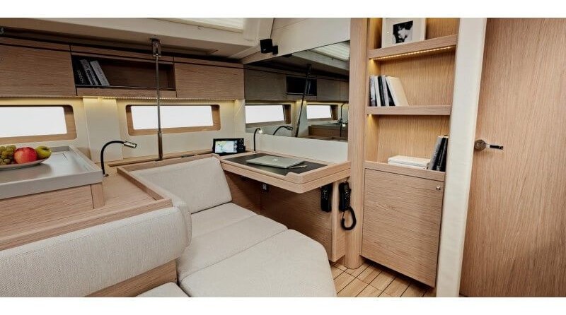 Beneteau Oceanis 51.1