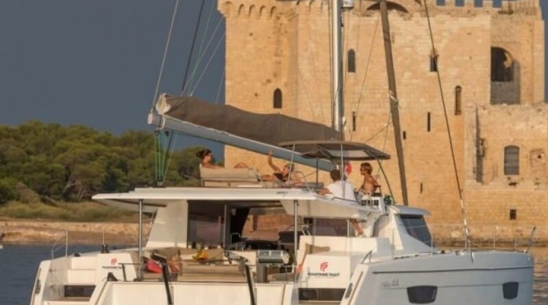 Fountaine Pajot Helia 44