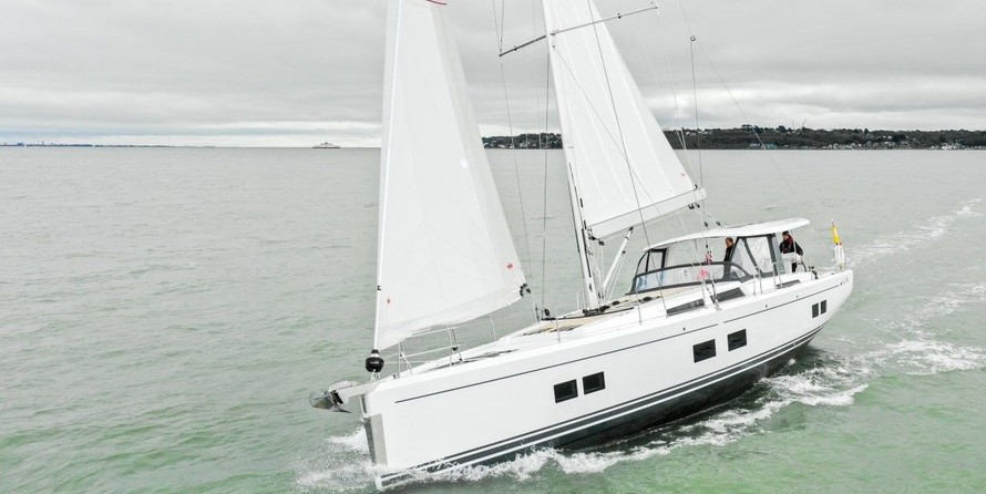 Hanse 548