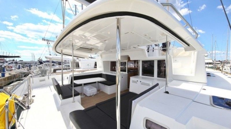 Lagoon 450 F