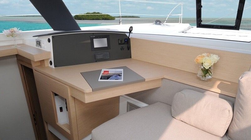 Fountaine Pajot Helia 44