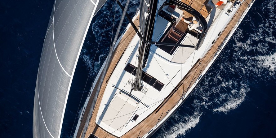 Beneteau Oceanis Yacht 62