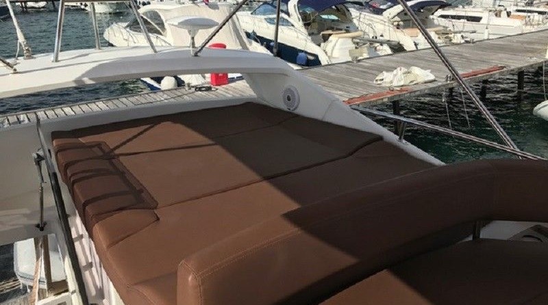 Beneteau Antares 42