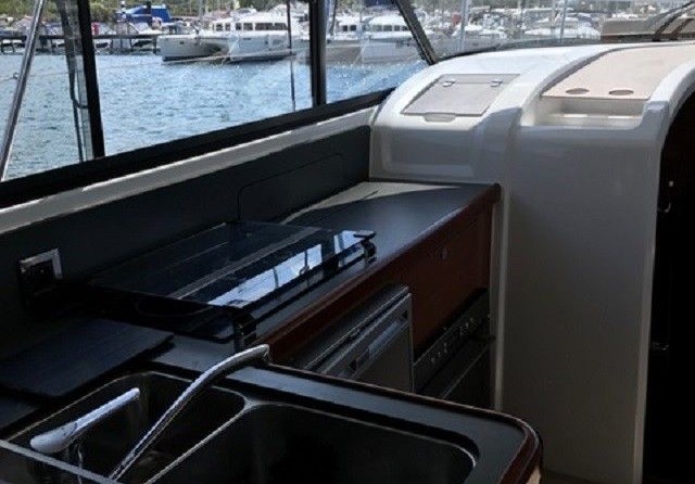 Beneteau Antares 42