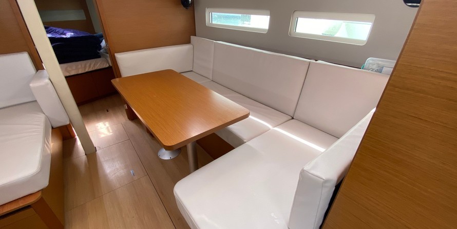 Jeanneau Sun Odyssey 410