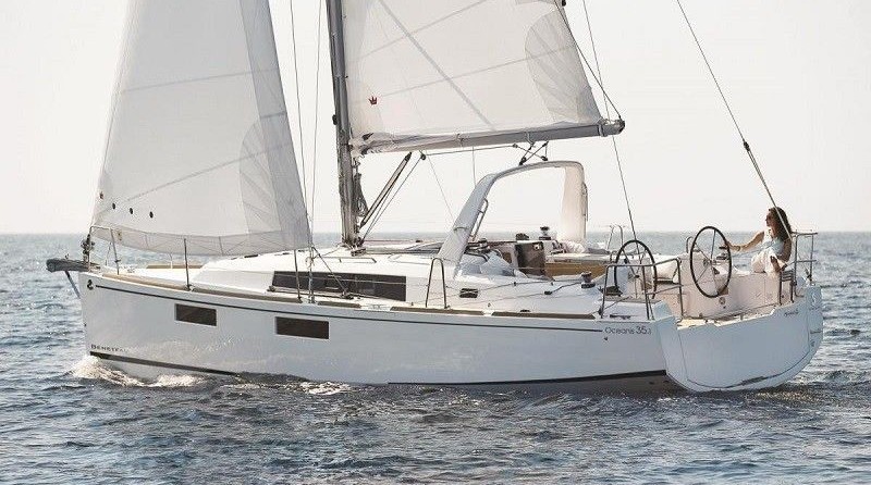 Beneteau Oceanis 35