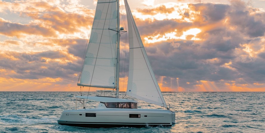 Lagoon 42