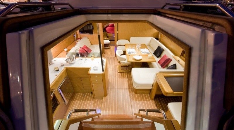 Jeanneau 53